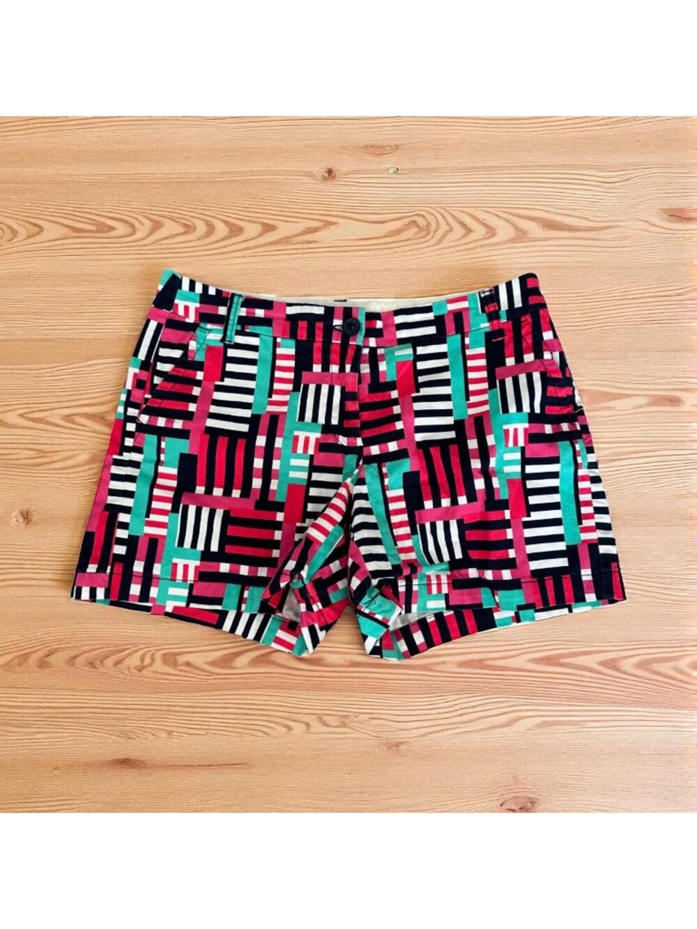 CROWN & IVY Sailing Print Striped Shorts Size 8